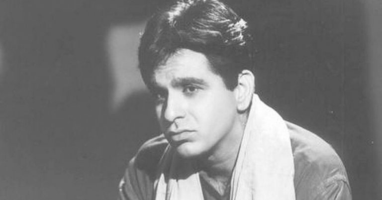 From Mughal E Azam to Aan, Dilip Kumar Decoratively Defined His Skills ...